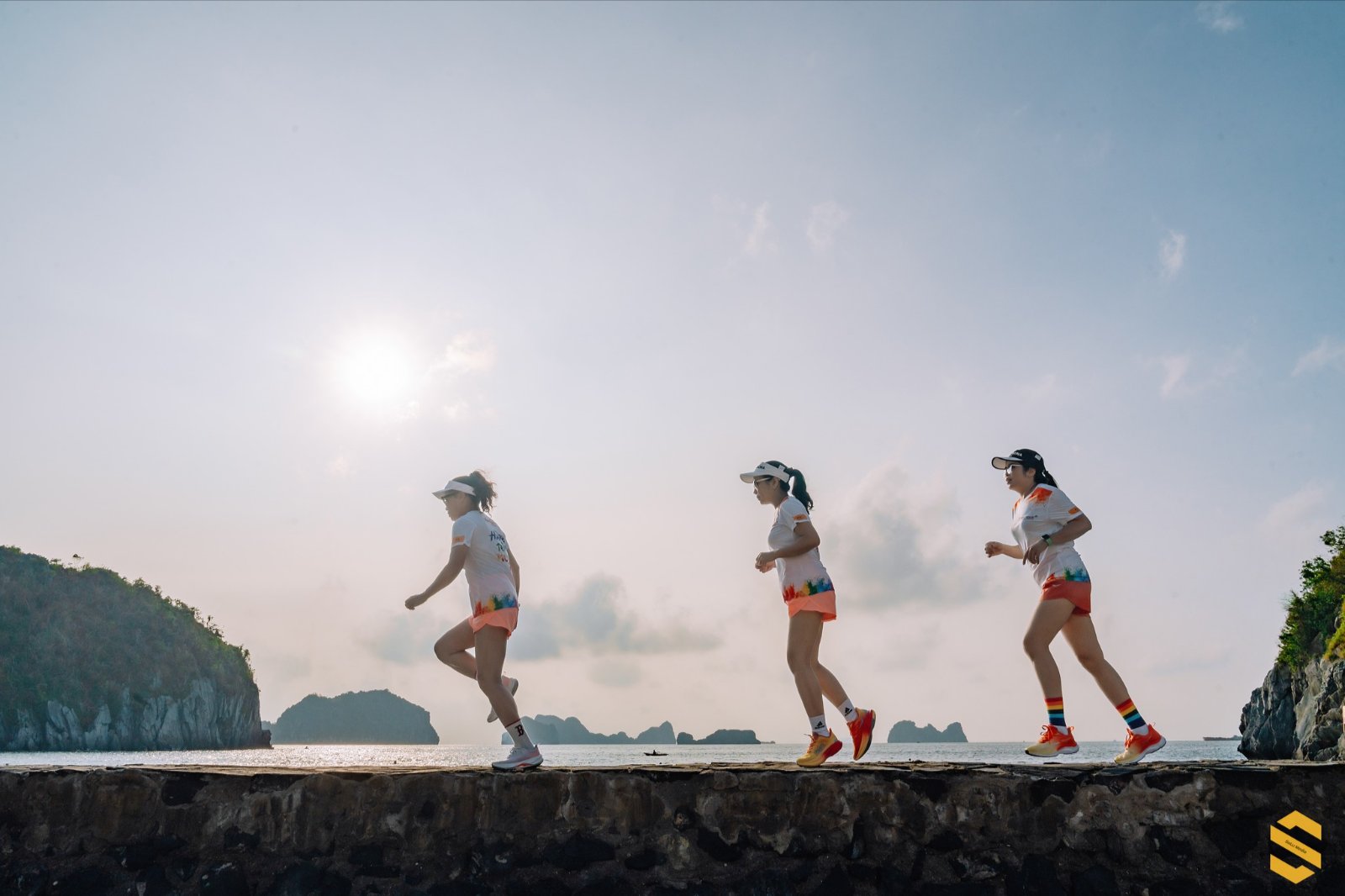 Đi v&agrave; chạy bộ rừng quố gia c&aacute;t b&agrave;