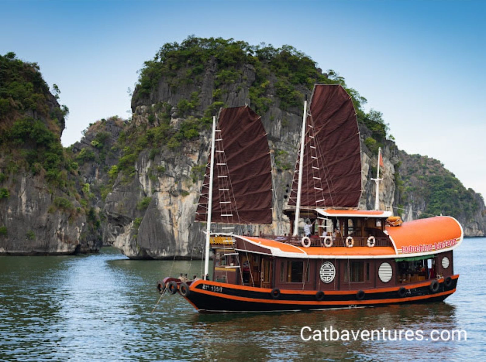 tau-du-lich-dai-duong-06-001