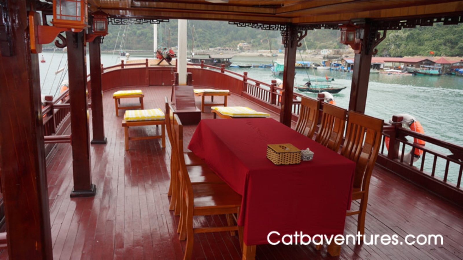 tau-du-lich-dai-duong-09-003