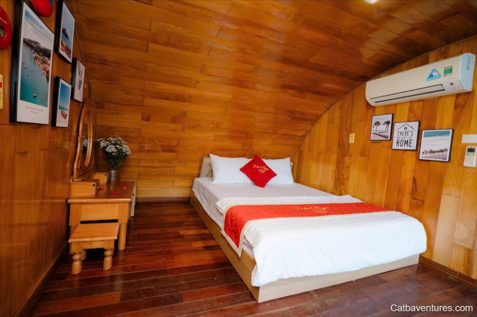 tau-du-lich-dao-ngoc-gia-dinh-003